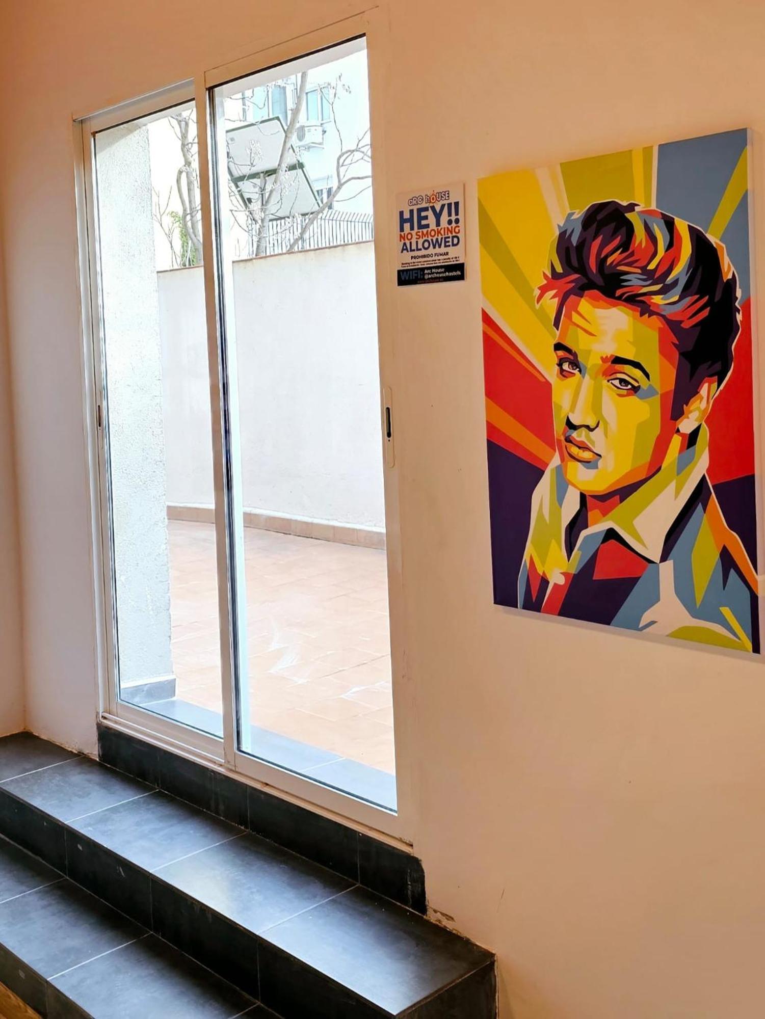 הוסטל מדריד Arc House Pop Art מראה חיצוני תמונה